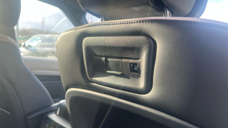 Land Rover Discovery 3.0 D300 R-Dynamic HSE 5dr Auto Diesel Station Wagon